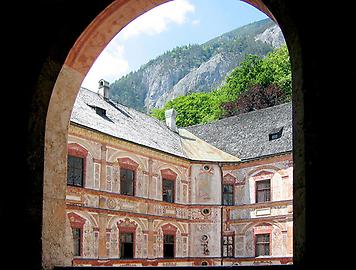 Schloss Tratzberg., Foto: Paul David Doherty. Aus: Wikicommons unter CC 