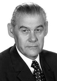 Der spätere Minister Otto Rösch KK