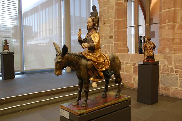 Spätmittelalterliche hölzerne Palmesel im Germanischen Nationalmuseum zu Nürnberg