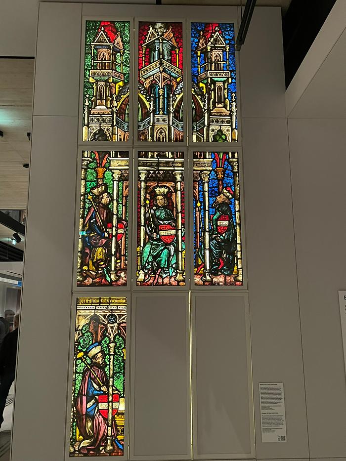 Original der gotischen Fenster aus dem Dom