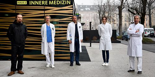 Team von ÄrztInnen aus Tirol und Südtirol