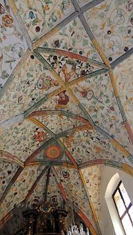 Netzrippengewölbe spätgotischer Gewölbemalereien um 1500