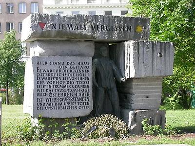 1., Morzinplatz - Denkmal für die Opfer des Faschismus, Bildhauer: Leopold Grausam, Foto: Peter Diem