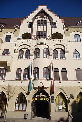 Deutsches Haus mit Drozdowski-Museum und, Cafe Karintia