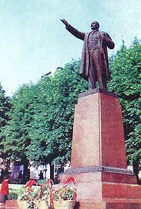Lenindenkmal an Stelle des Unirea-Denkmals errichtet