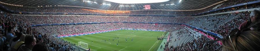 Bild 6: Allianz-Arena in München