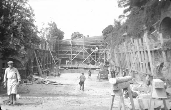 Freilichttheater im Bau, 1937