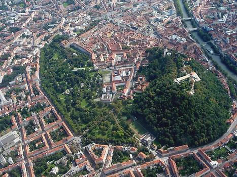 Luftaufnahme der Grazer Altstadt