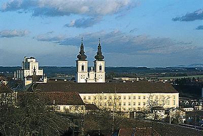 Kremsmünster: Stift mit Sternwarte