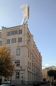 Kunstuni Linz, Postgebäude