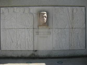 Salzburg, Toscanini-Hof, Franz Rehrl-Denkmal