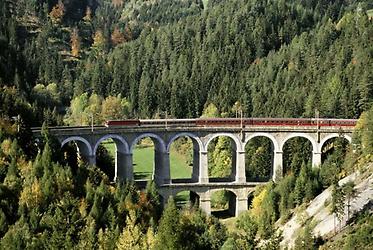 Semmeringbahn und Raxalpe