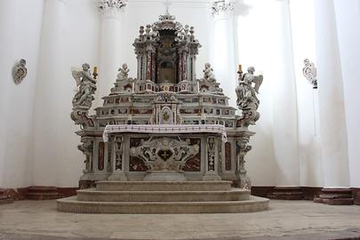 Der Altar der Chiesa di Montevergin