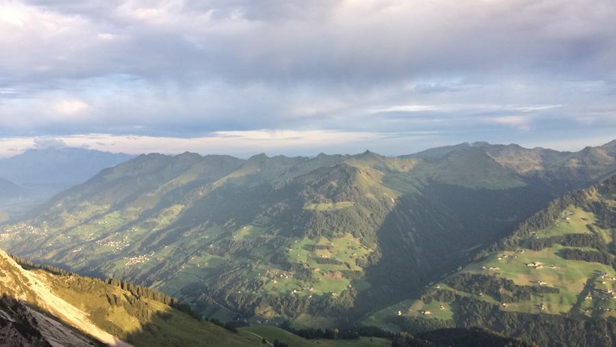 Blick auf den Biosphärenpark Großwalsertal von der Alpe Steris