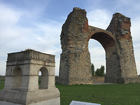 Carnuntum, Heidentor