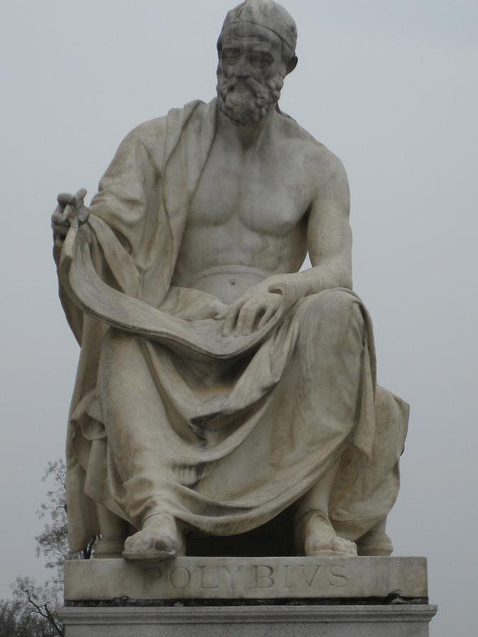 Polybius-Statue
