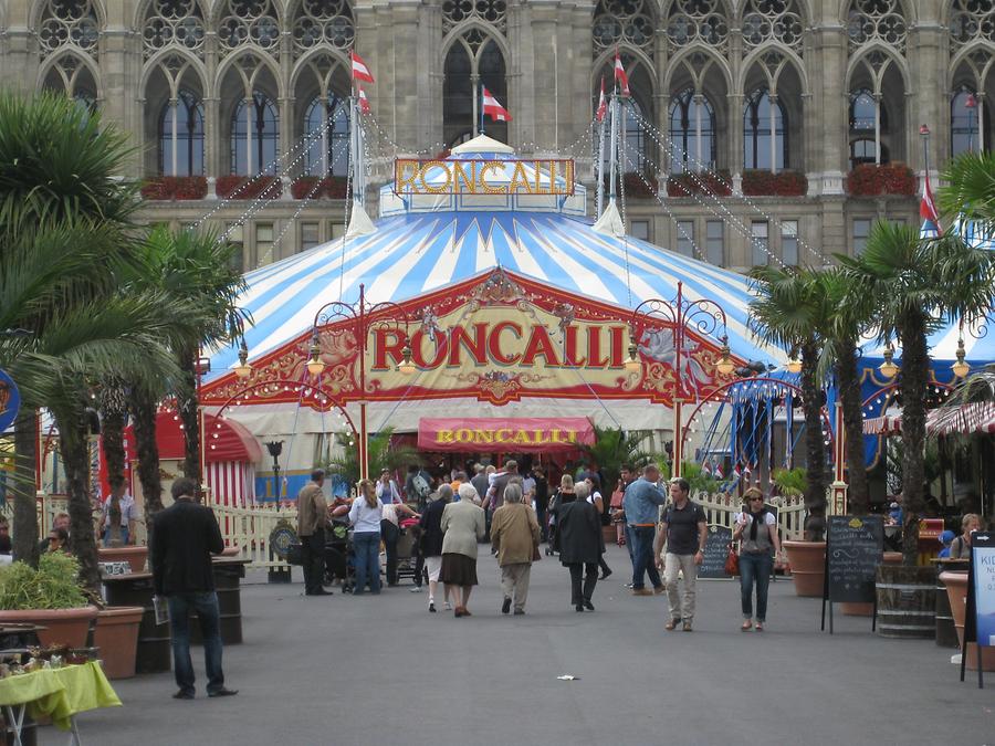 Circus Roncalli