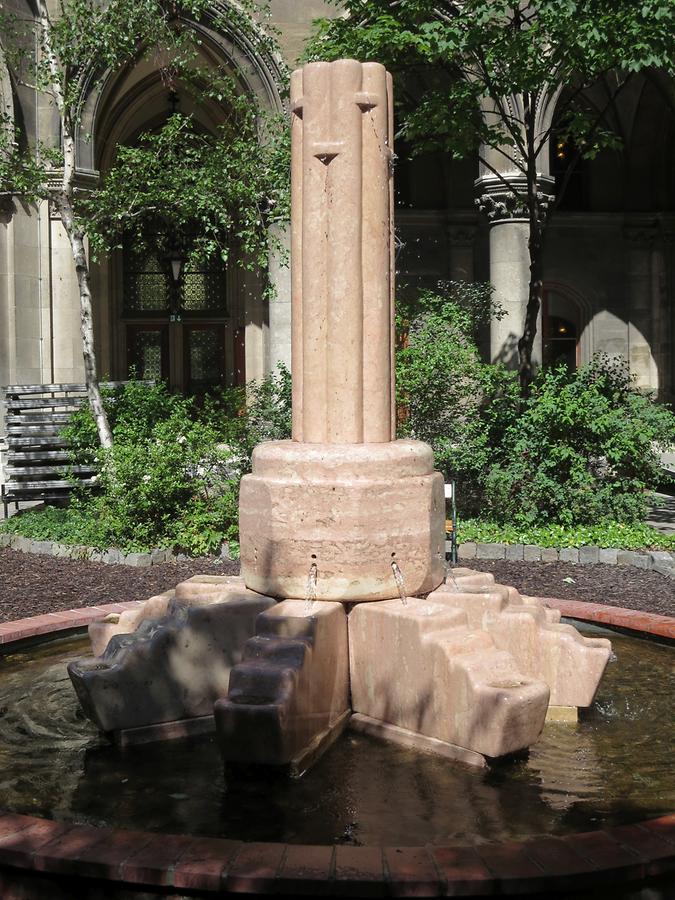 Brunnen von Hans Muhr