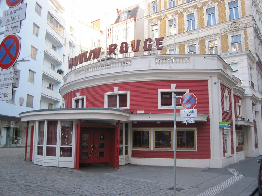 Moulin Rouge