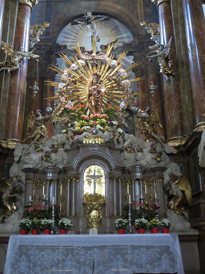 Altar mit Statue 'Maria mit der Axt' 1505