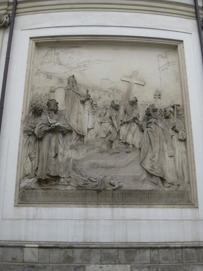Relief 'Karl der Große' von R. Weyr