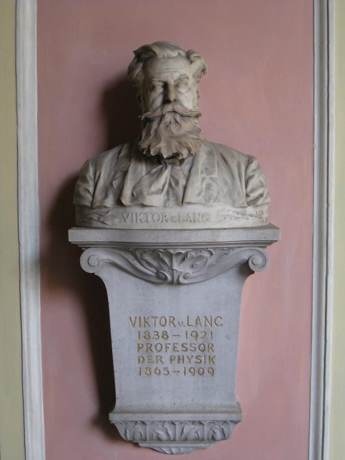 Viktor von Lang Gedenkbüste