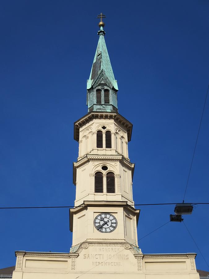 Kirchenuhr