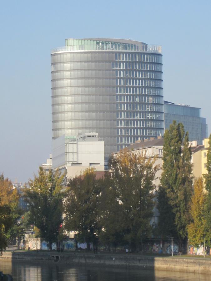 Uniqa-Tower