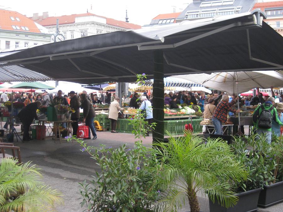 Karmelitermarkt