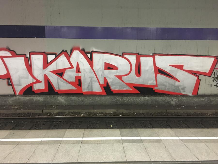 Graffito 'Ikarus'