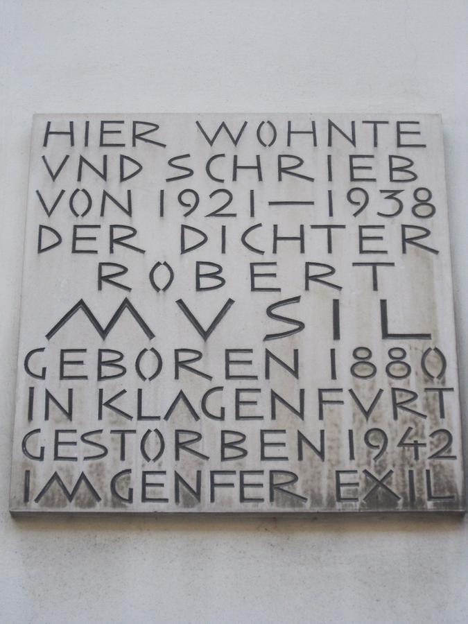 Robert Musil Gedenktafel