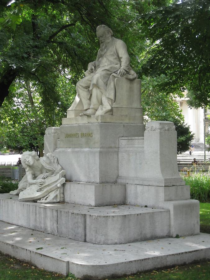 Brahms Denkmal
