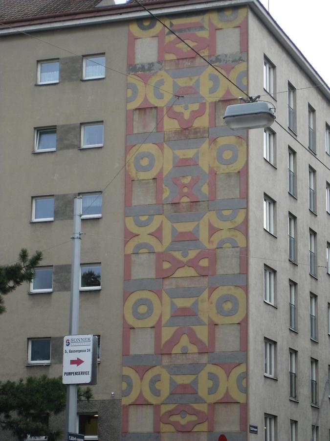 Sgraffitofries 'Abstrakte Komposition' von Wolfgang Herzig 1970