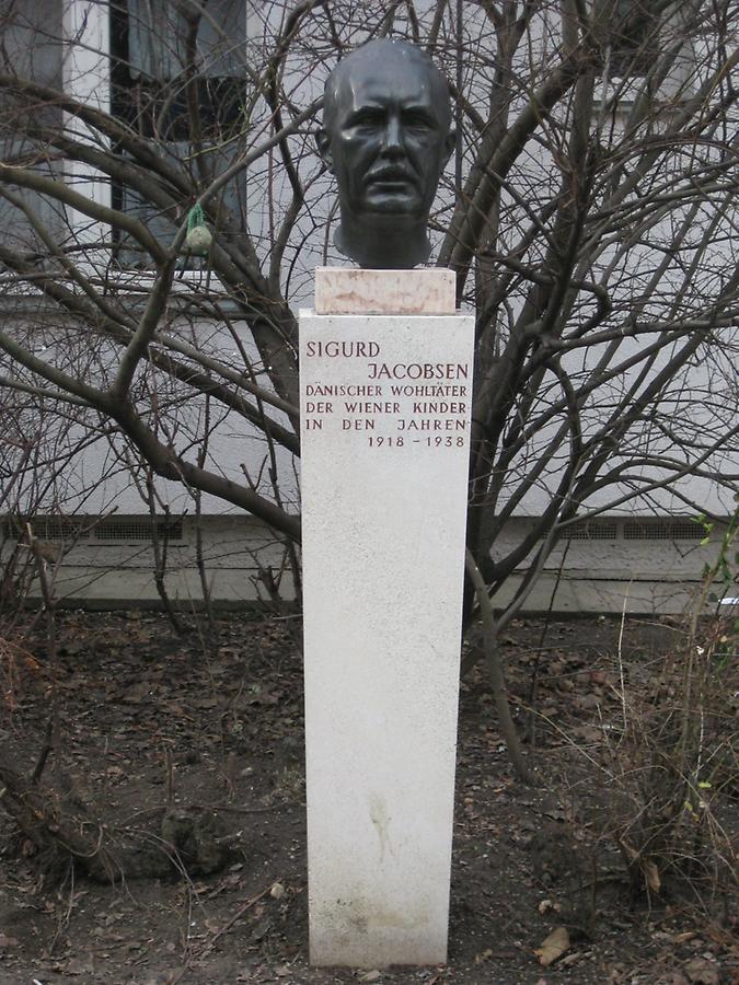 Sigurd Jacobsen Denkmal von Paul Peschke 1961