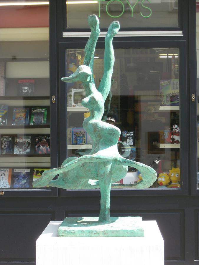 Bronzeplastik 'Flamenco' von Christine Pillhofer 1984