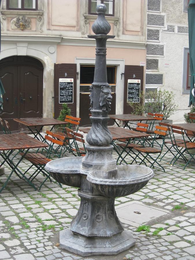 Zierbrunnen