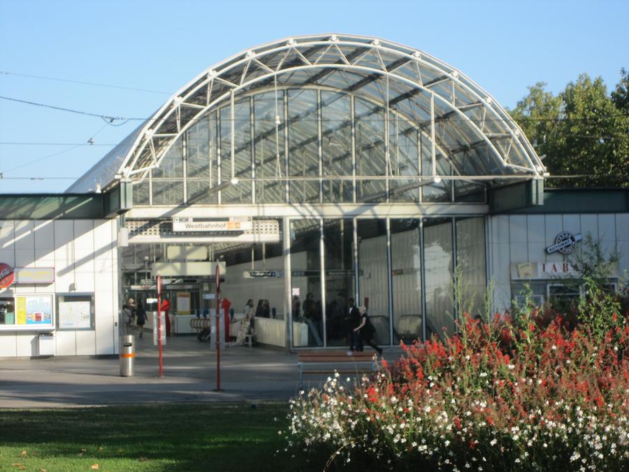 U3- und U6-Station Westbahnhof