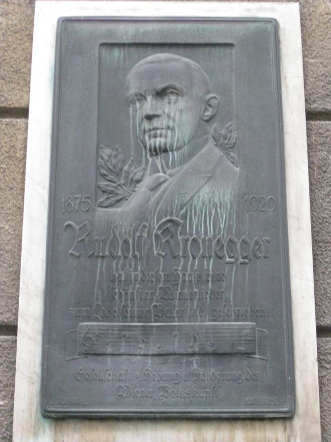 Rudolf Kronegger Gedenktafel