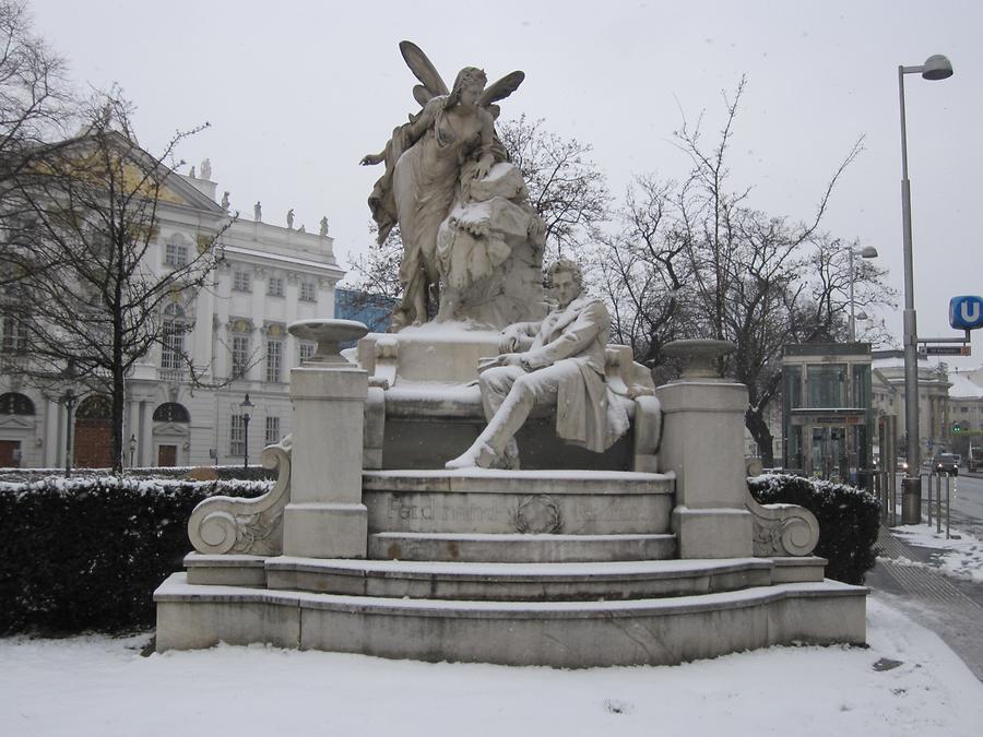 Ferdinand Raimund Denkmal