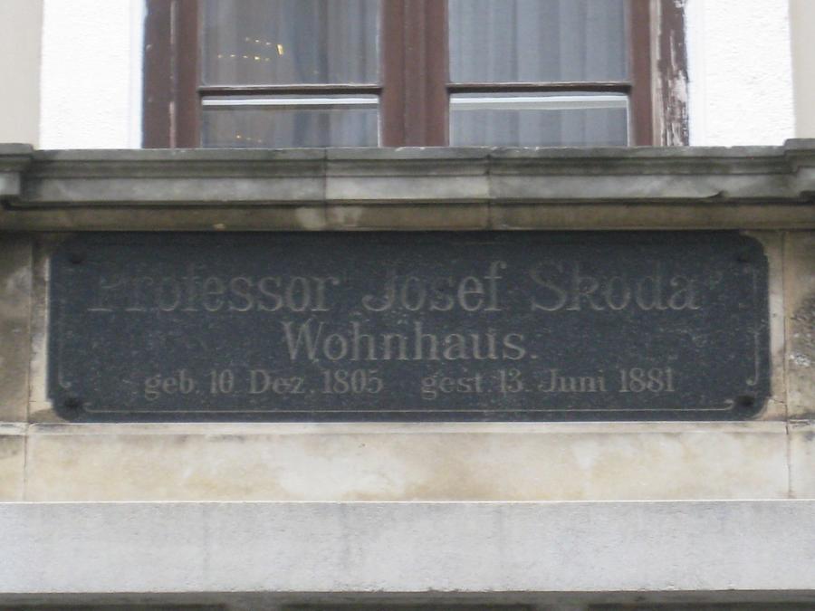 Josef Skoda Gedenktafel