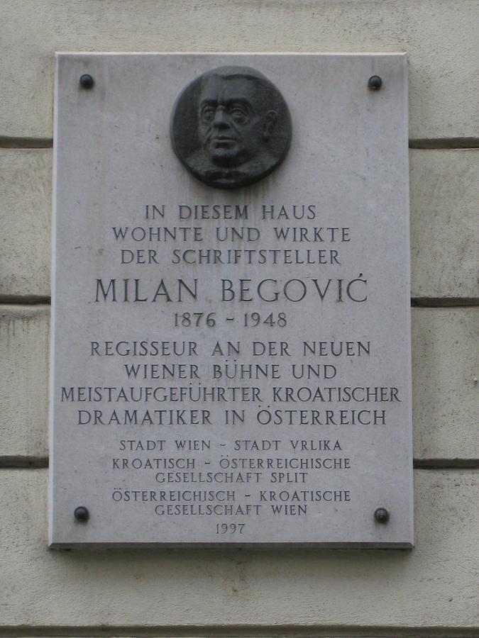 Milan Begovic Gedenktafel