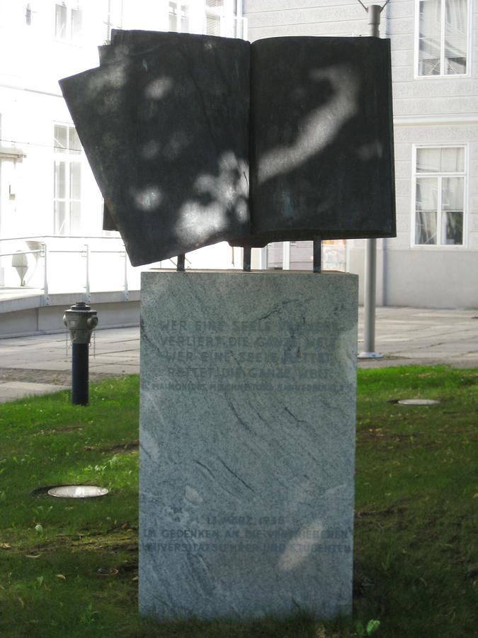 Medizinische Universität Mahnmal