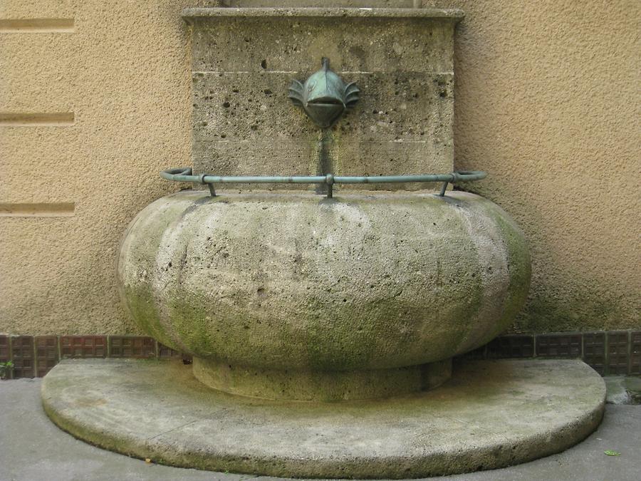 Fischkopf-Brunnen von Oskar Thiede 1926