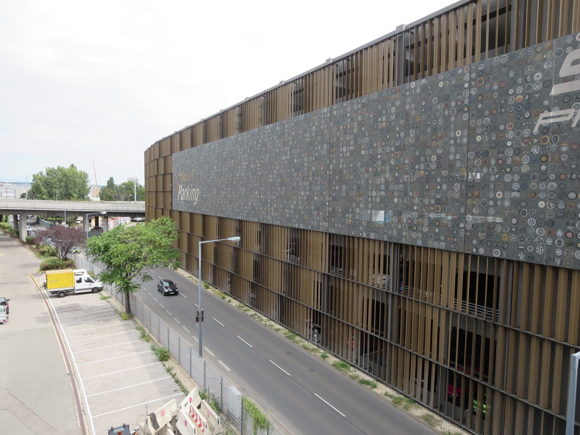Best In Parking P R Spittelau 2 9 Bezirk Bilder Aus Wien