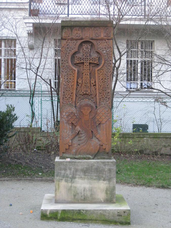 Reliefiertes 'Armenisches Kreuz'