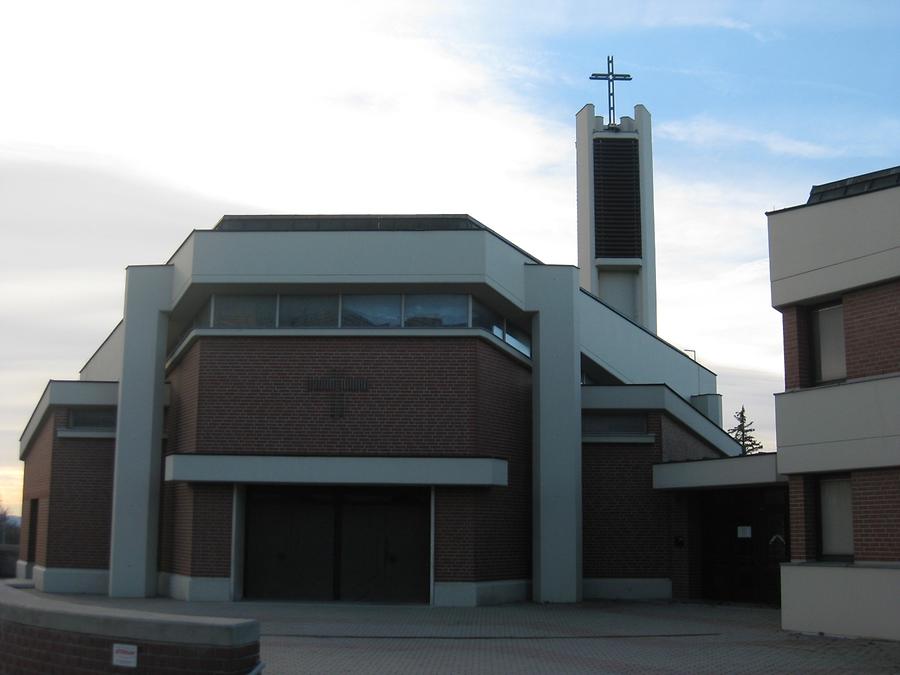 Pfarrkirche Laaerberg 'Zum heiligen Kreuz'