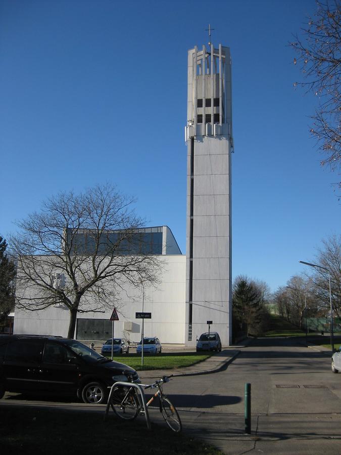 Pfarrkirche zum Hl. Franz von Sales