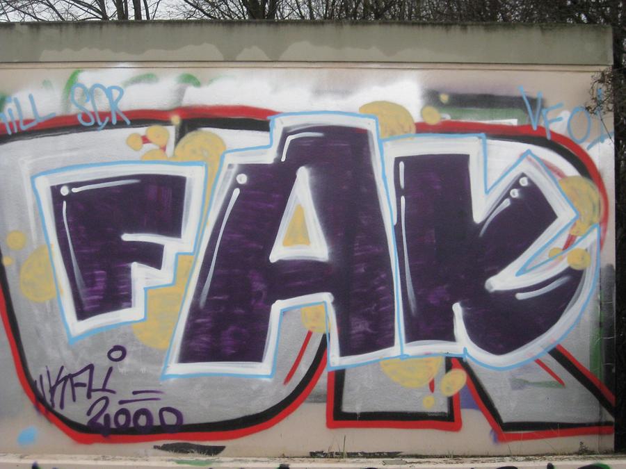 Graffito 'FAK'