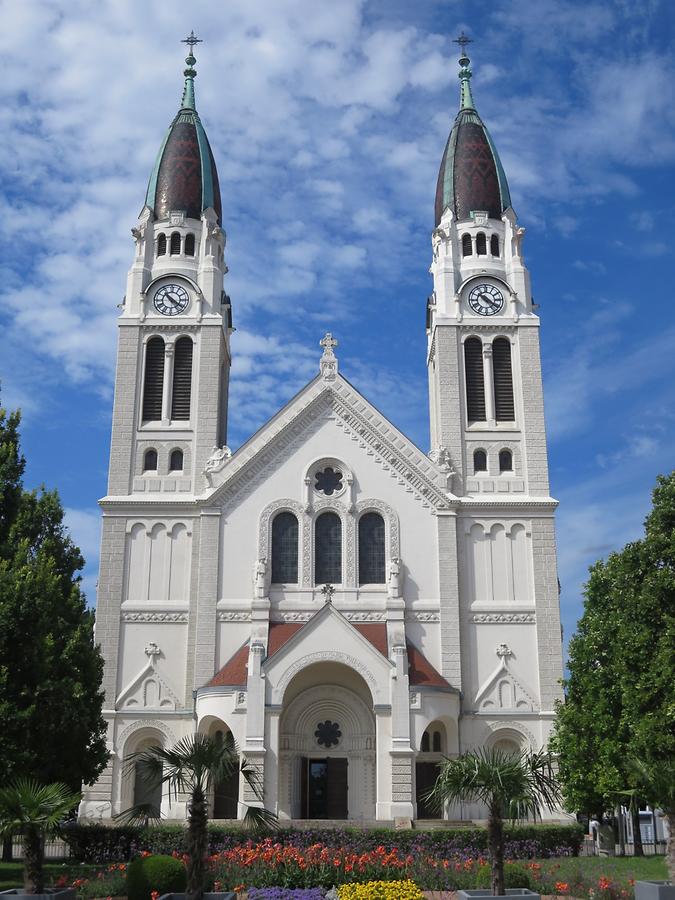 Neusimmeringer Pfarrkirche 'Maria Empfängnis'