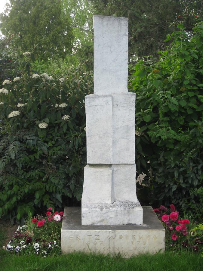 Grab von Fritz Wotruba, Bildhauer 1907-1975